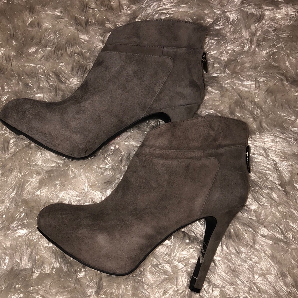 New** grey booties